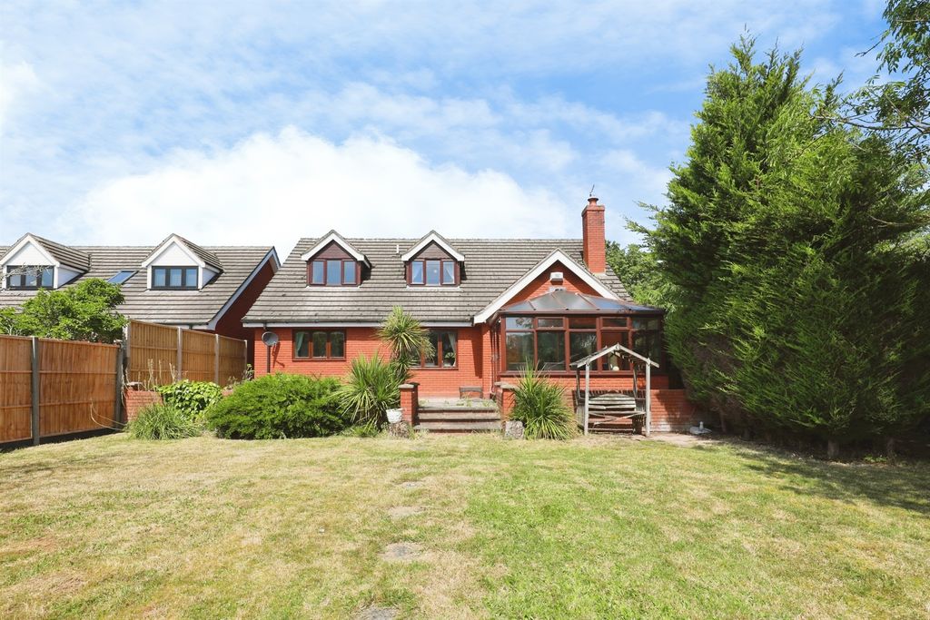 Property photo 1 of 34