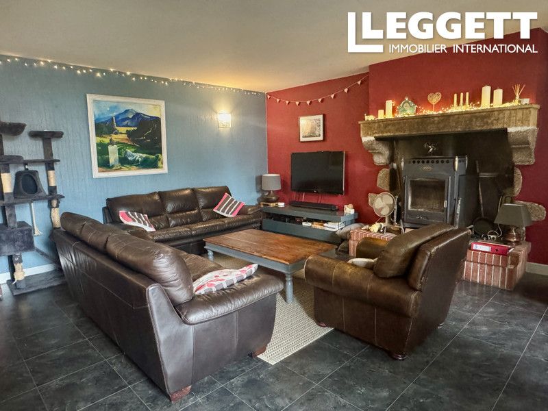 Property photo 2 of 10