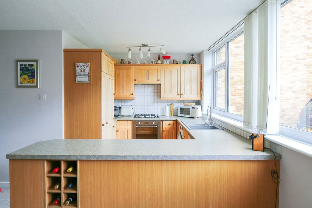 Property photo 3 of 22 Picture No. 18