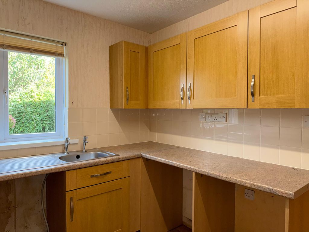 Property photo 3 of 10 Img_2136.Jpg