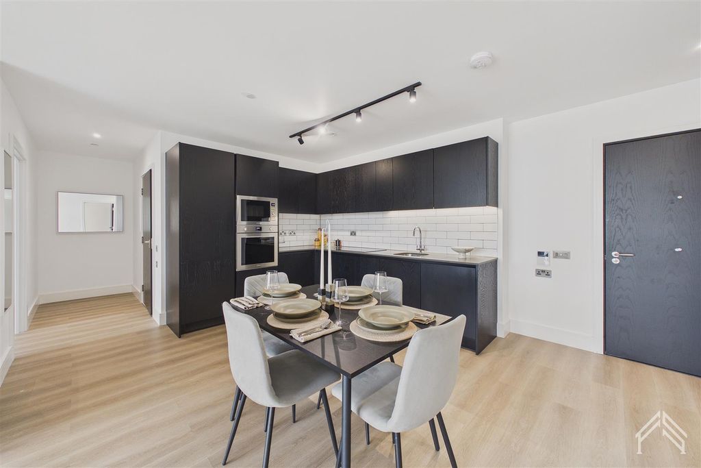 Property photo 2 of 18 2.Jpg