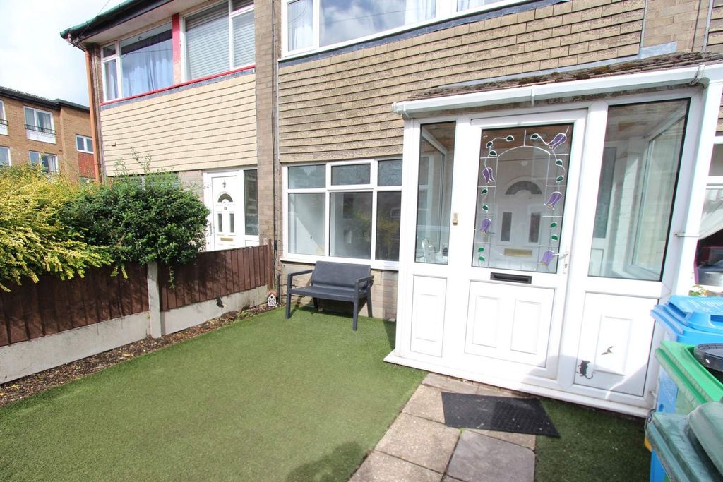 Property photo 3 of 21