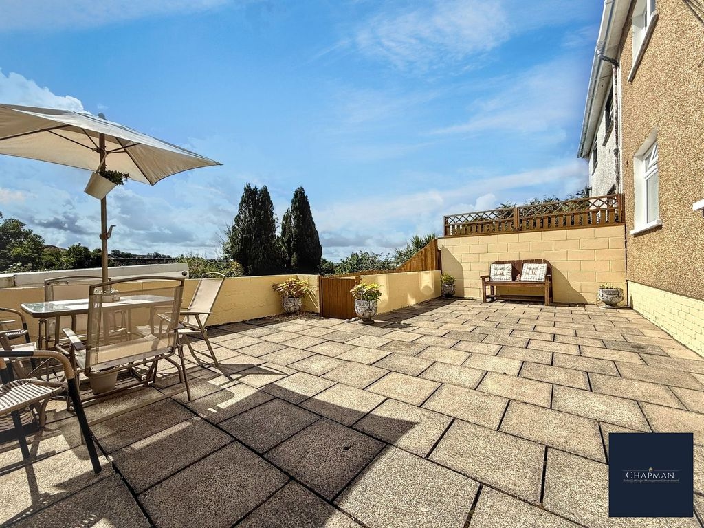 Property photo 3 of 22