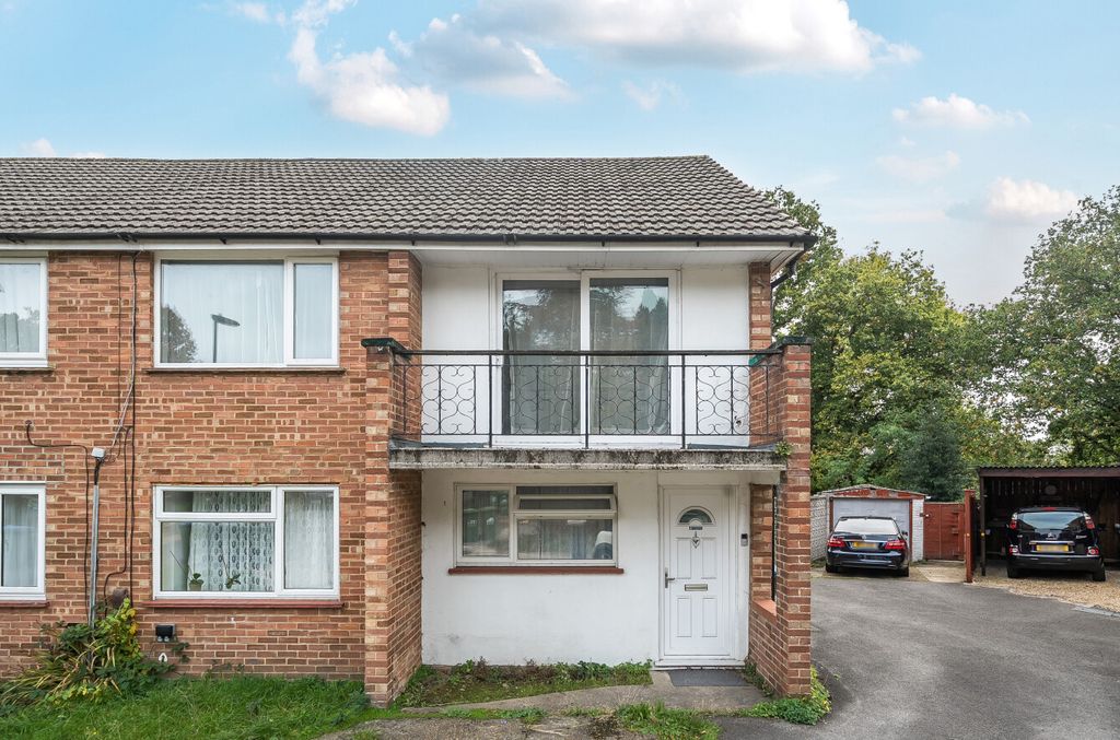 Property photo 1 of 11 1362440-1-68E62E6...