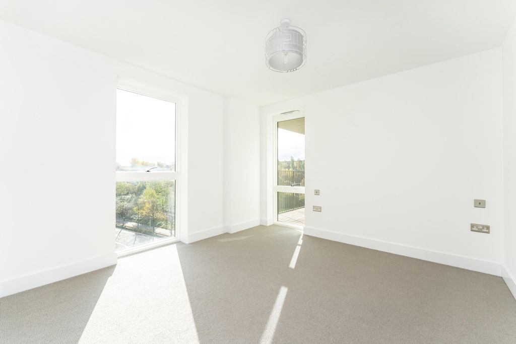 Property photo 2 of 13 Bright And Spacious Master Bedroom Featuring Large...