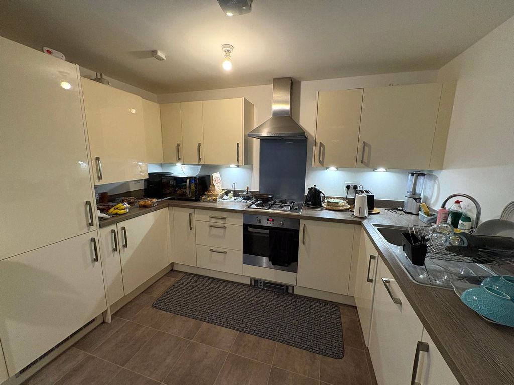 Property photo 3 of 12 Picture No. 14