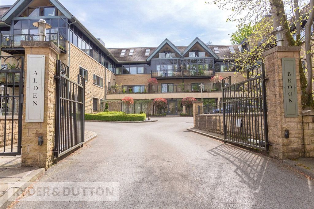 Property photo 1 of 31 Gated Development