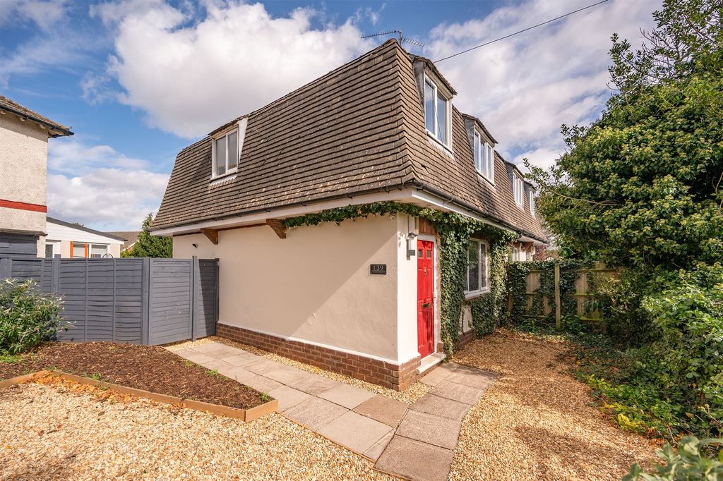 Property photo 1 of 10