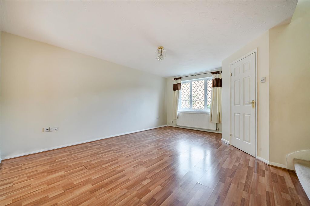 Property photo 3 of 20 1493537-1-6A57A62173A42.Jpg