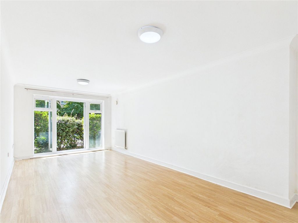 Property photo 3 of 10 Picture No. 62