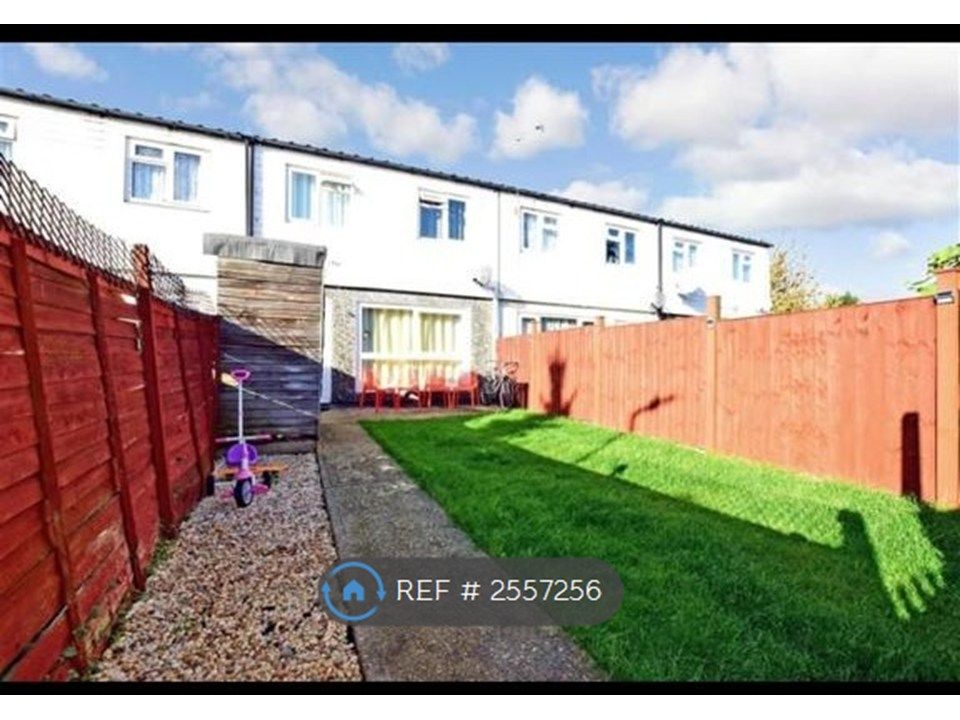 Property photo 2 of 13 Back Garden