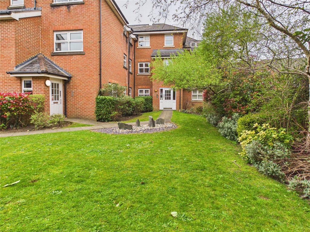 Property photo 1 of 13 Front Aspect