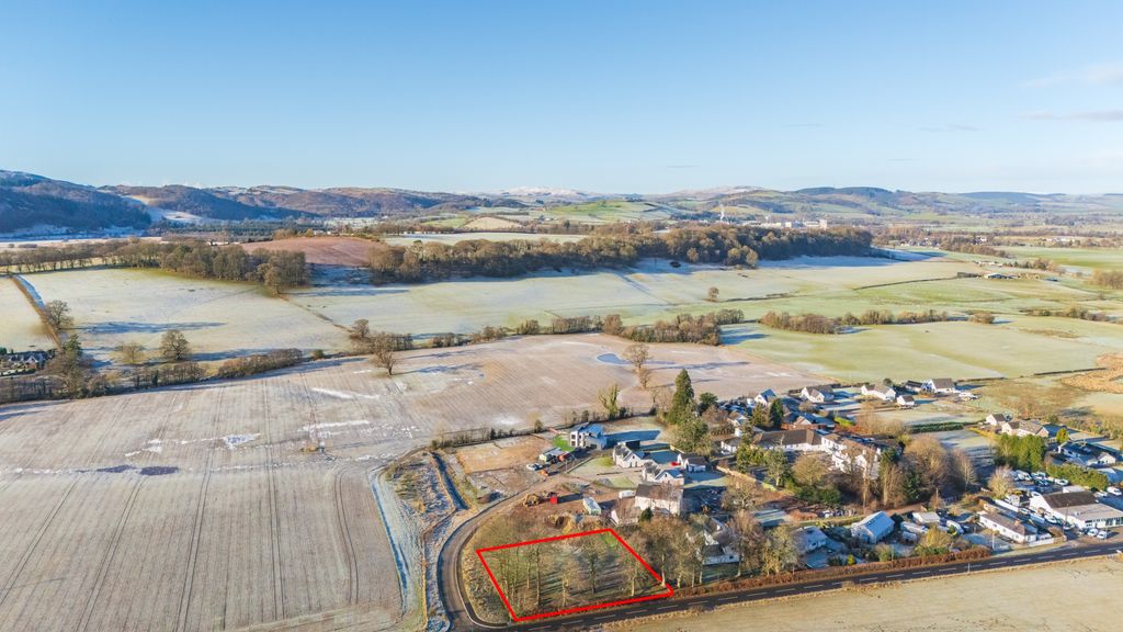Property photo 1 of 11 Aerial