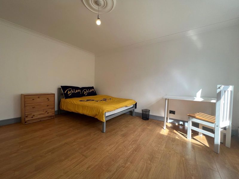 Property photo 3 of 12 Photo 16