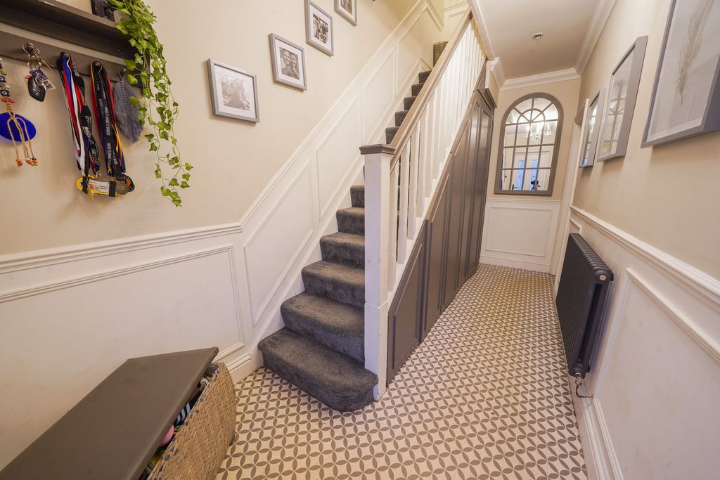 Property photo 3 of 24 Dsc08547