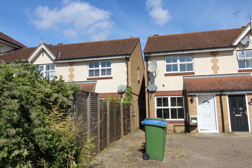 Property photo 2 of 12