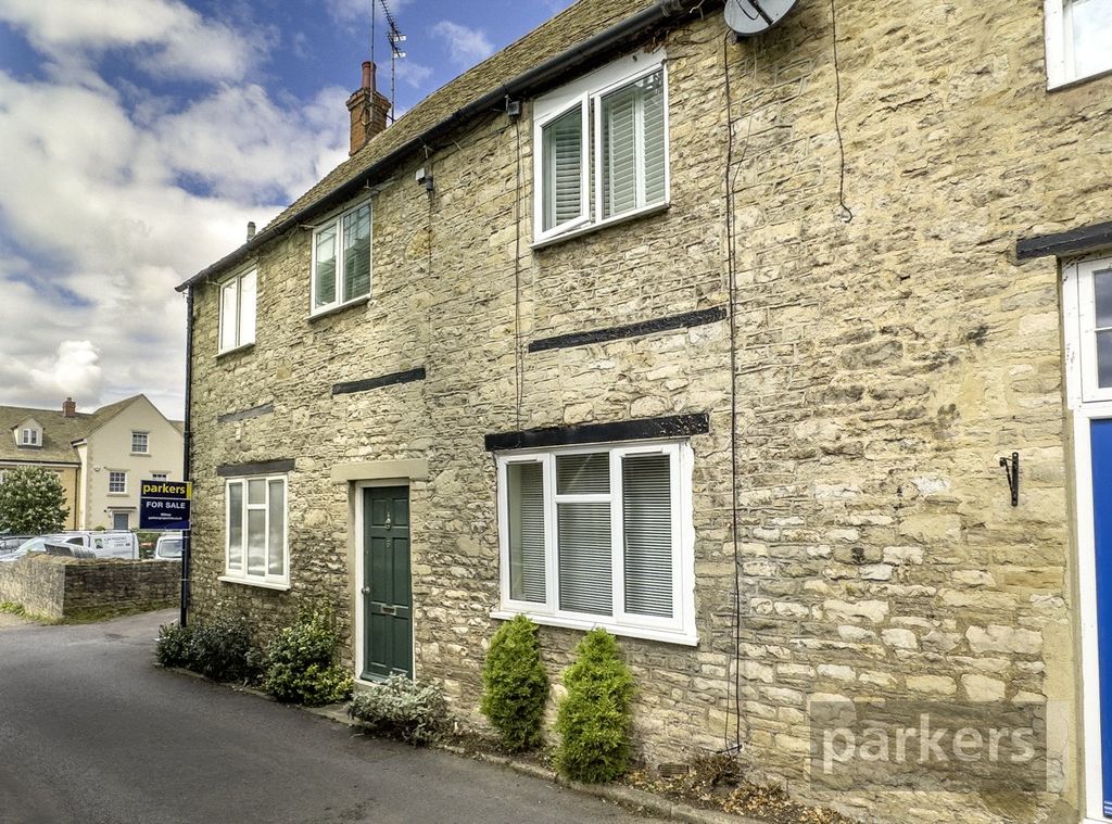 Property photo 1 of 12 Front External