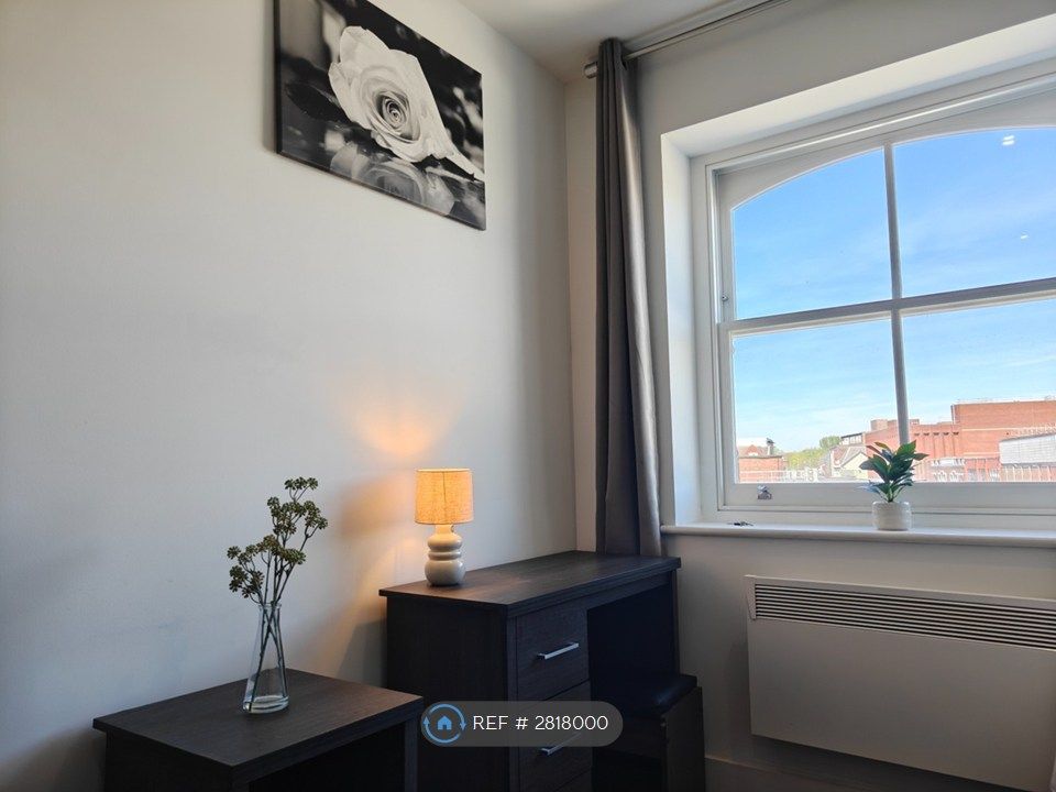 Property photo 3 of 9