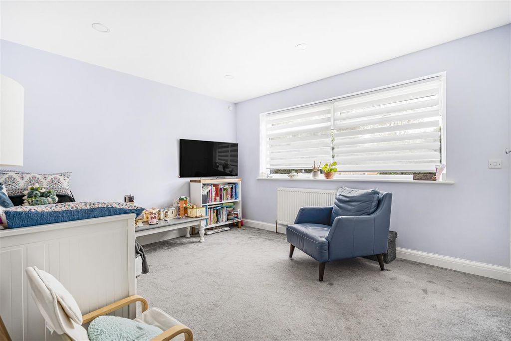 Property photo 2 of 19 39_78696.Jpg