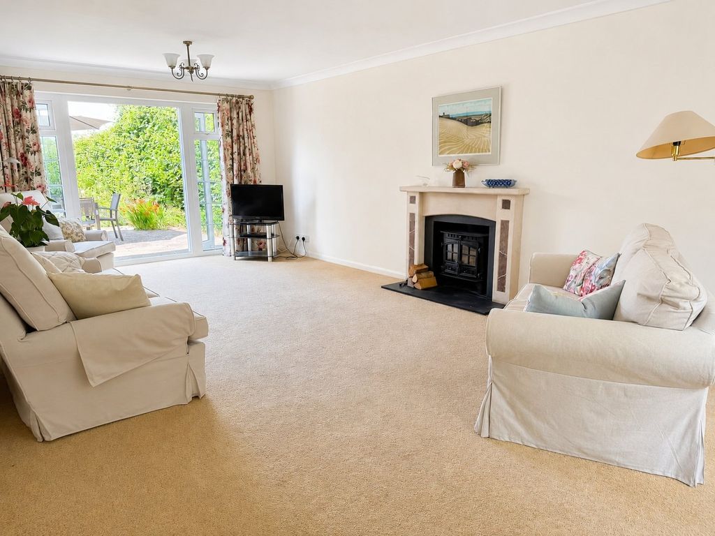 Property photo 2 of 13 Picture No. 76