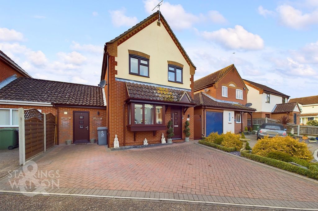 Property photo 1 of 22