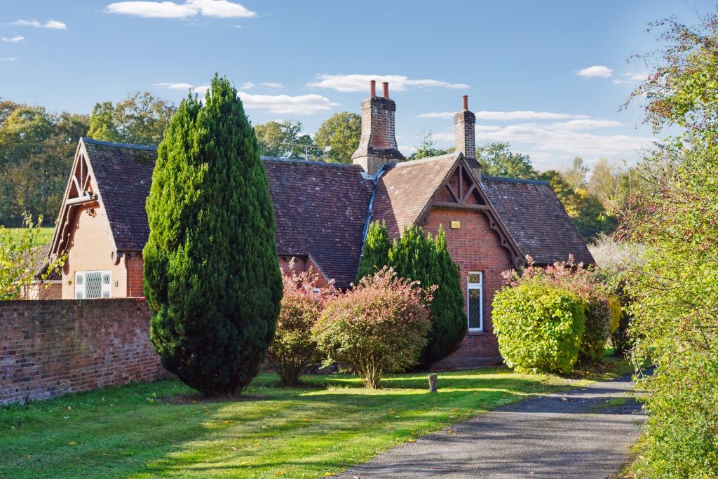 Property photo 1 of 22