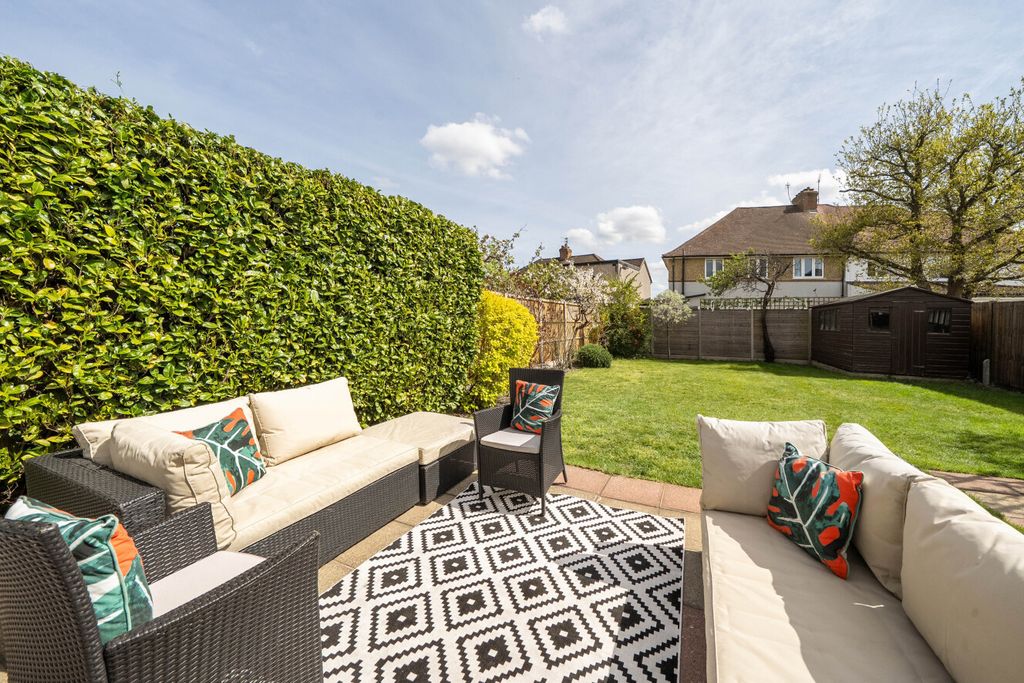 Property photo 2 of 22 1440048-2-69d8Eb0...