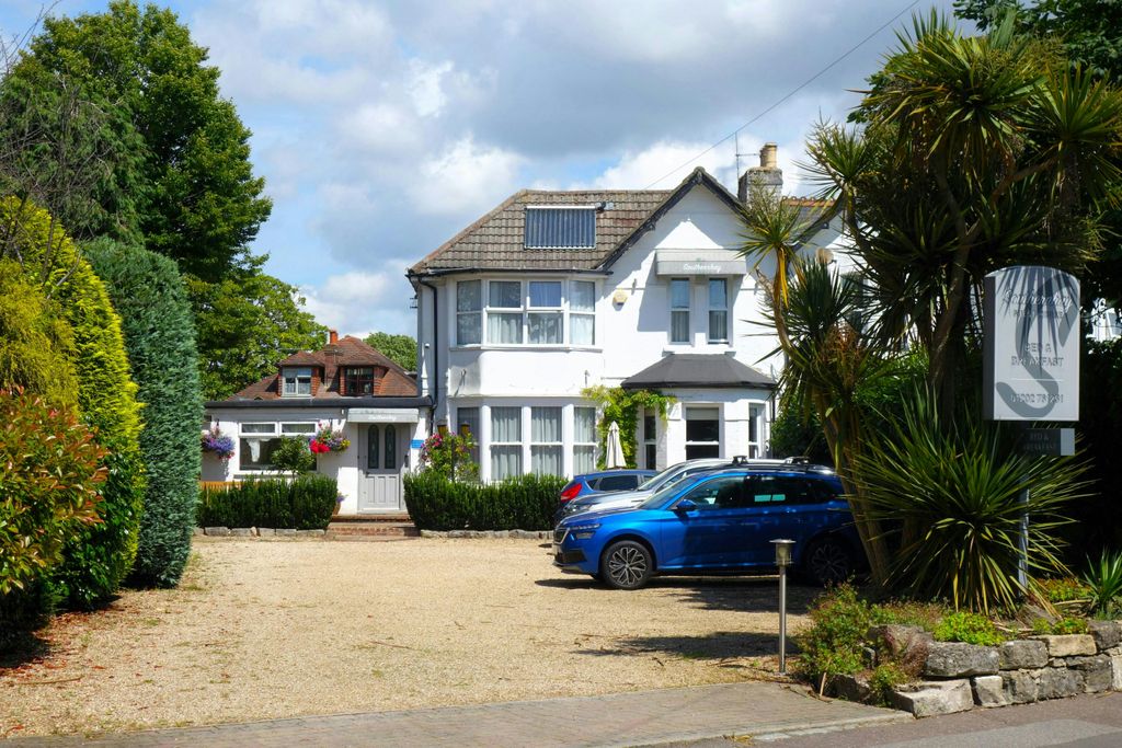 Property photo 1 of 9 88918420Fc5ce567850F1De3371F1Dabdsc03845E.Jpg