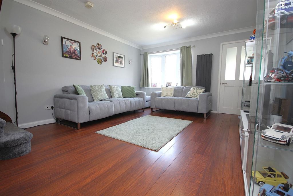 Property photo 3 of 11 Img_1193.Jpg