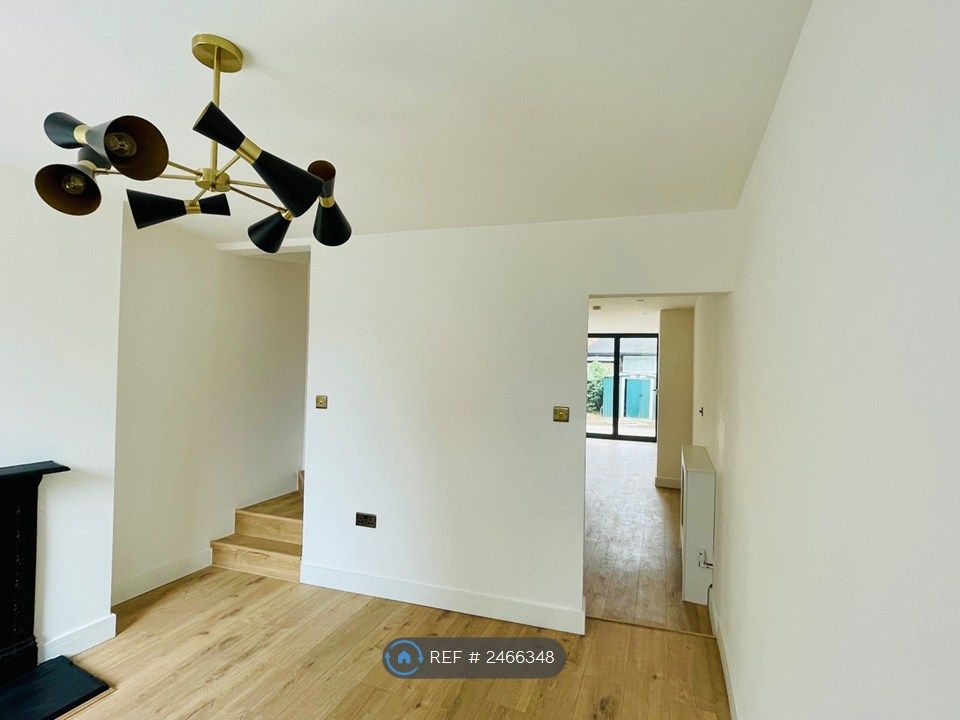 Property photo 1 of 35