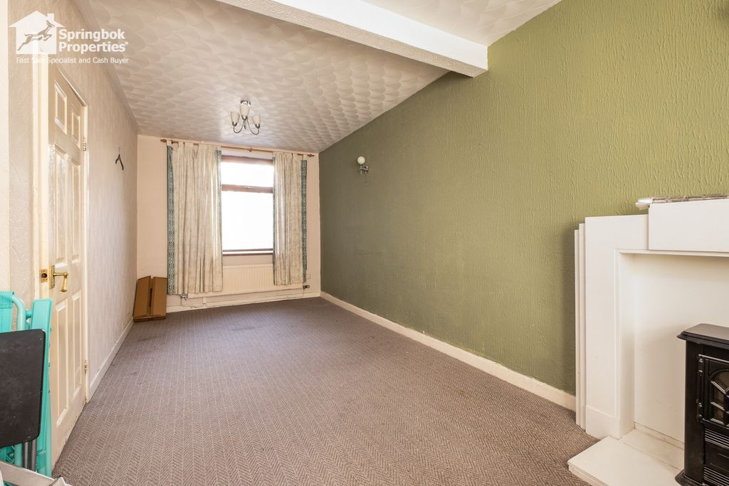 Property photo 3 of 23 Image 2