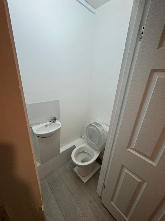 Property photo 3 of 4