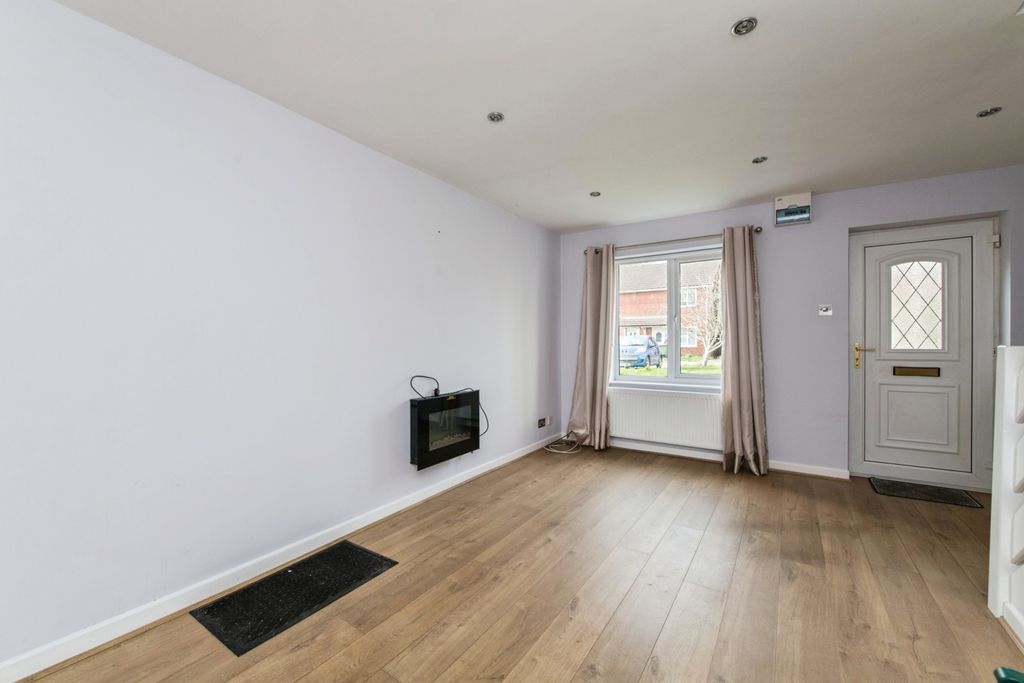 Property photo 2 of 10 Pbox-Img.Jpg
