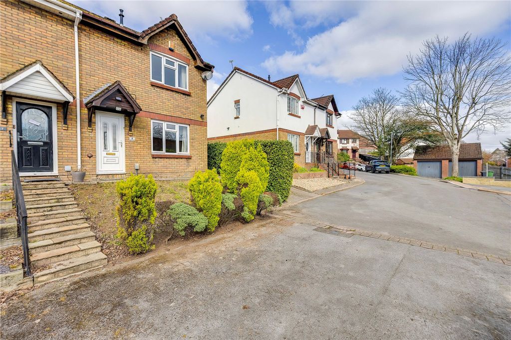 Property photo 1 of 30