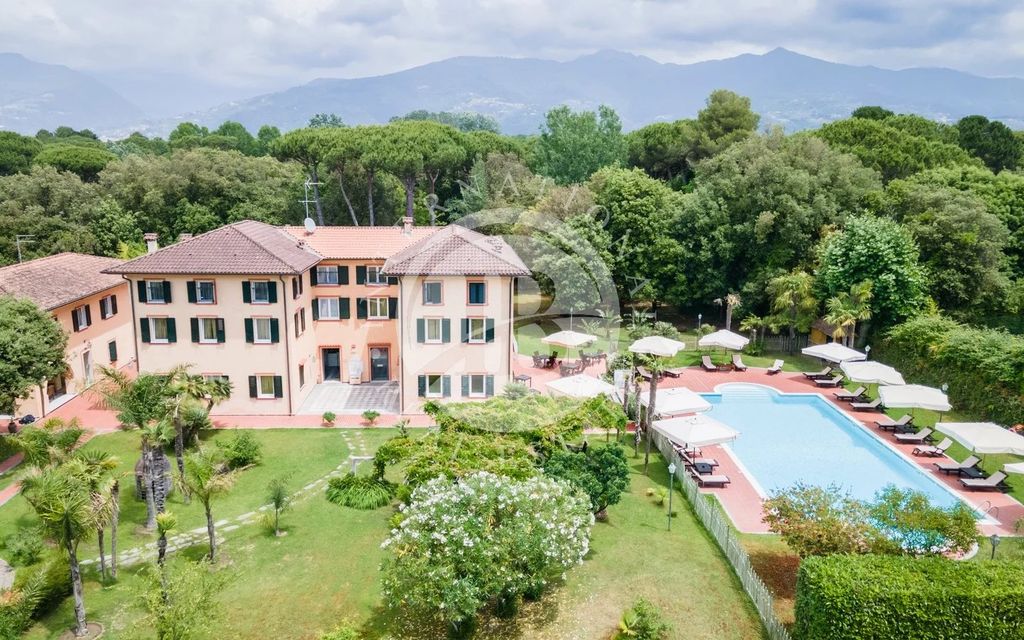 Property photo 2 of 19 Altro Hotelcavalieridelmare