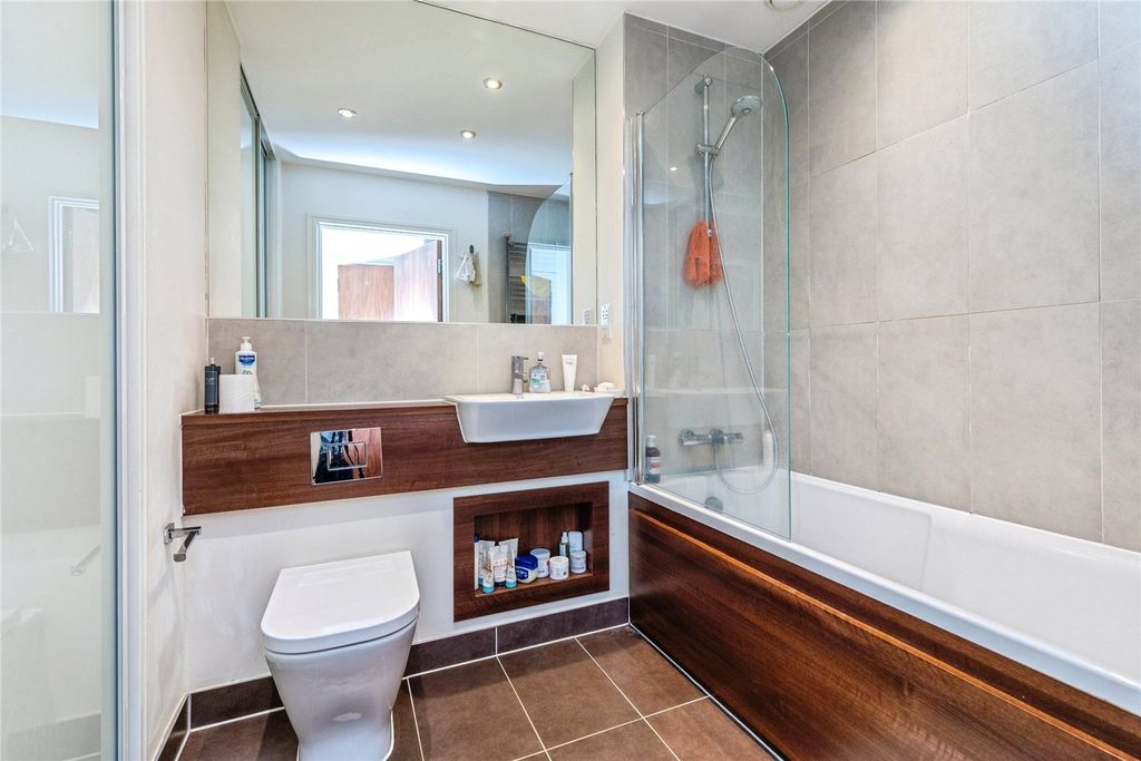 Property photo 3 of 12 Picture No. 07