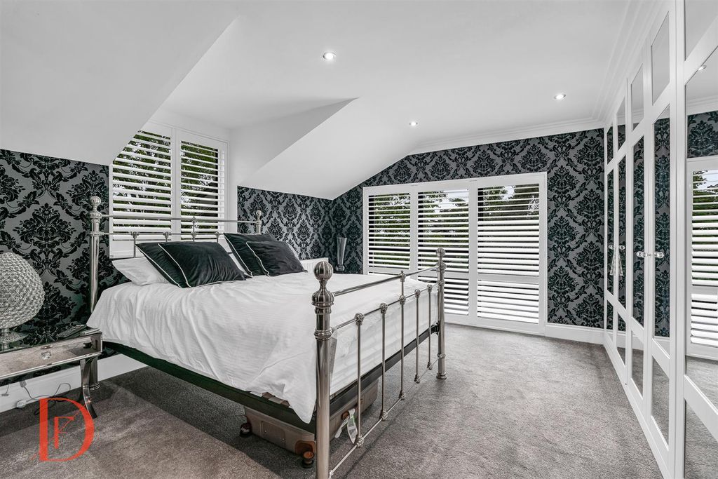 Additional image 30 of 4 bed detached house for saleWoodbury Hill, Loughton IG10