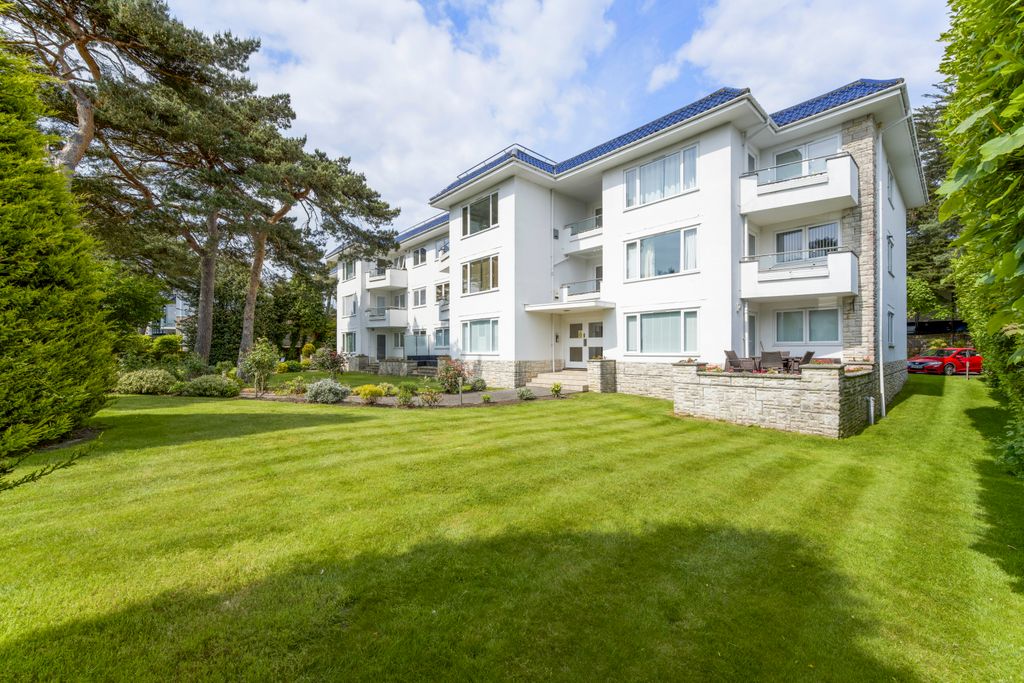 Property photo 1 of 18 Picture No. 34