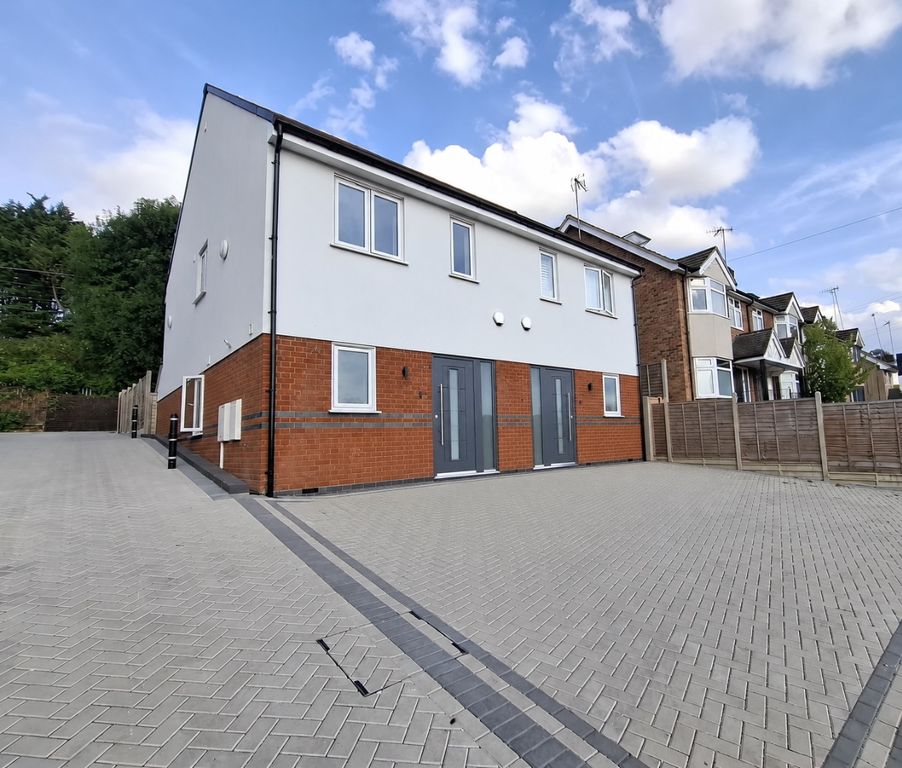 Property photo 1 of 14 5530130