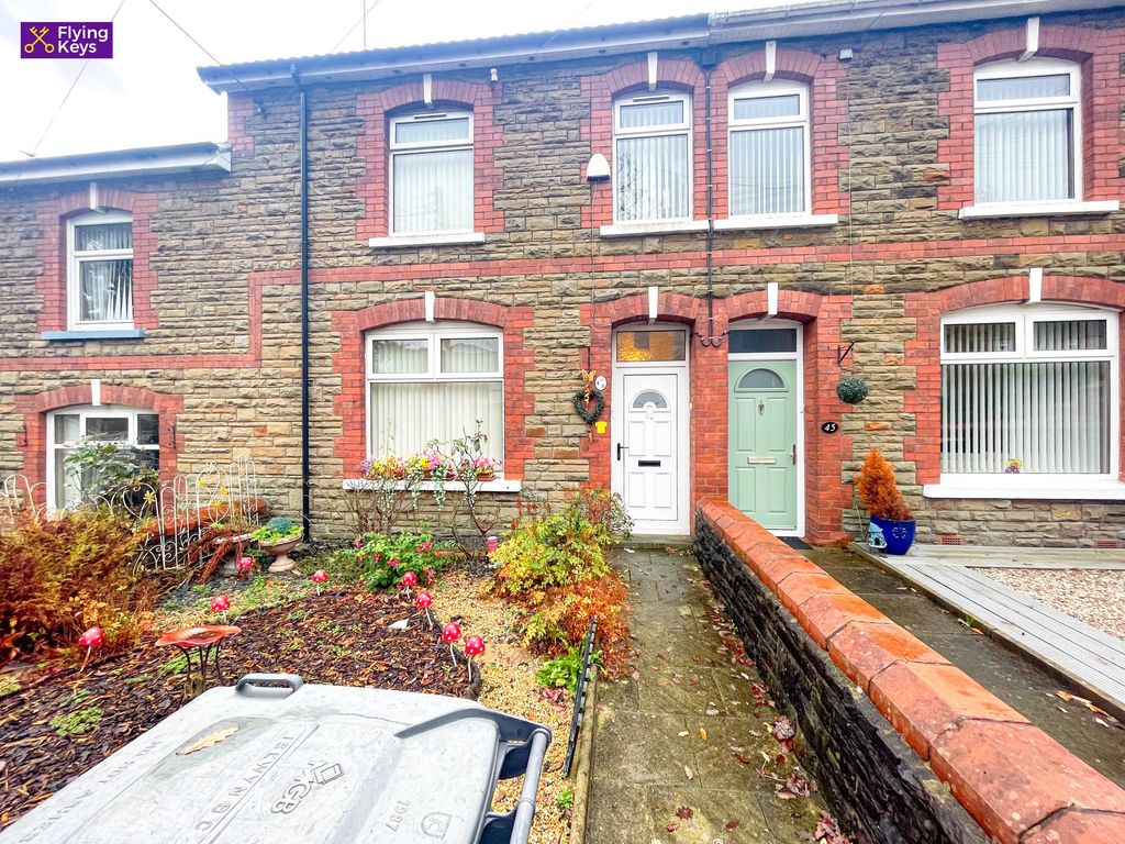 Property photo 1 of 25