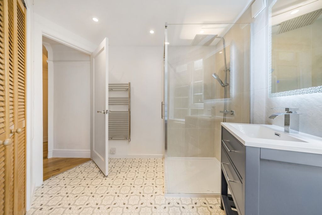 Property photo 3 of 10 1146165 (7)