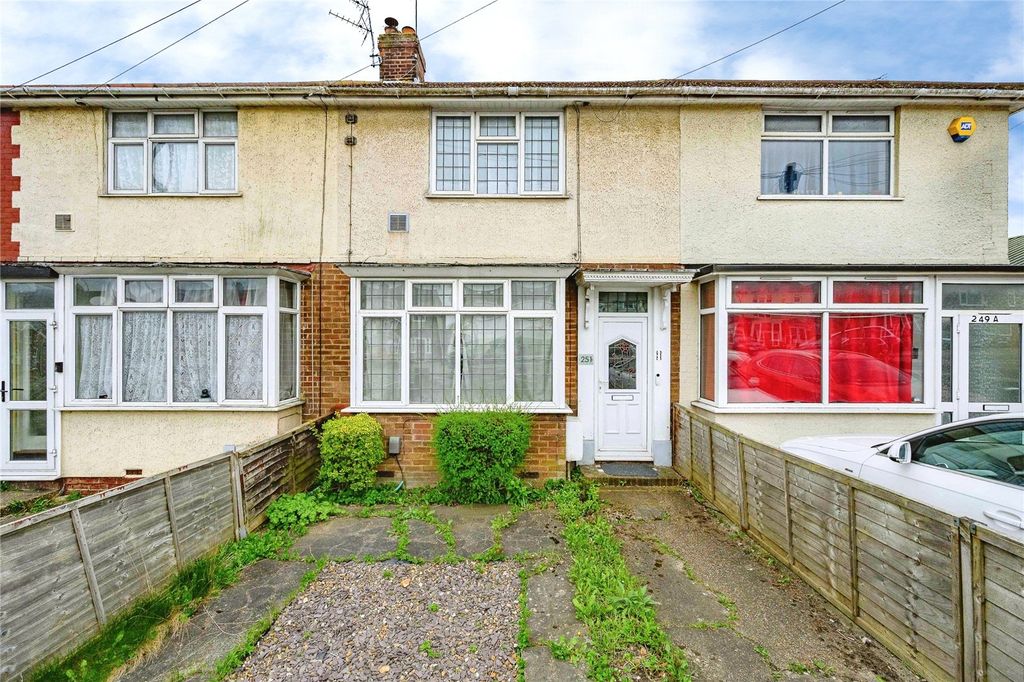 Property photo 1 of 14 Front