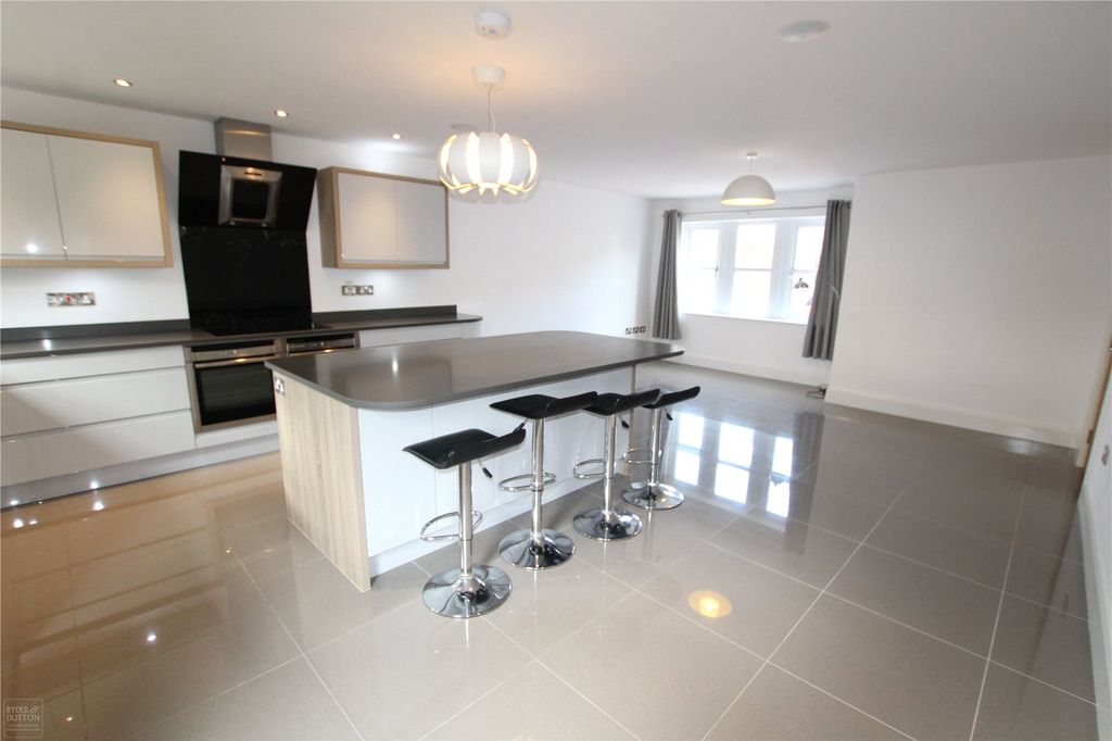 Property photo 3 of 52 Kitchen & Living Rm
