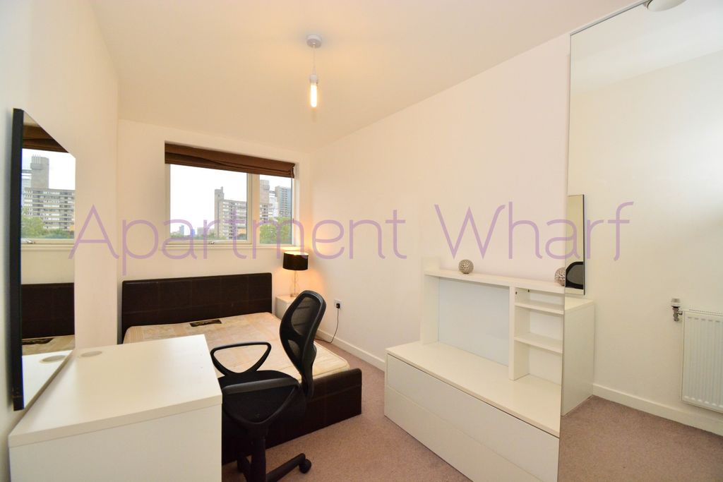 Property photo 2 of 11