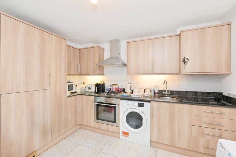 Property photo 2 of 8 Photo 2