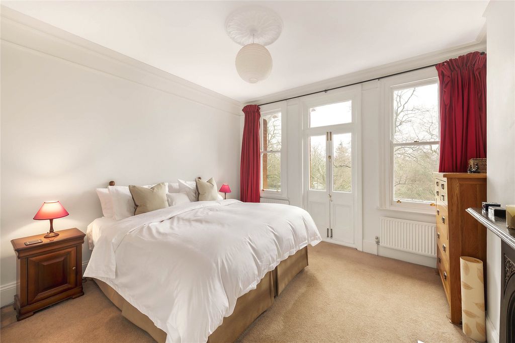 Property photo 3 of 7 Picture No. 13