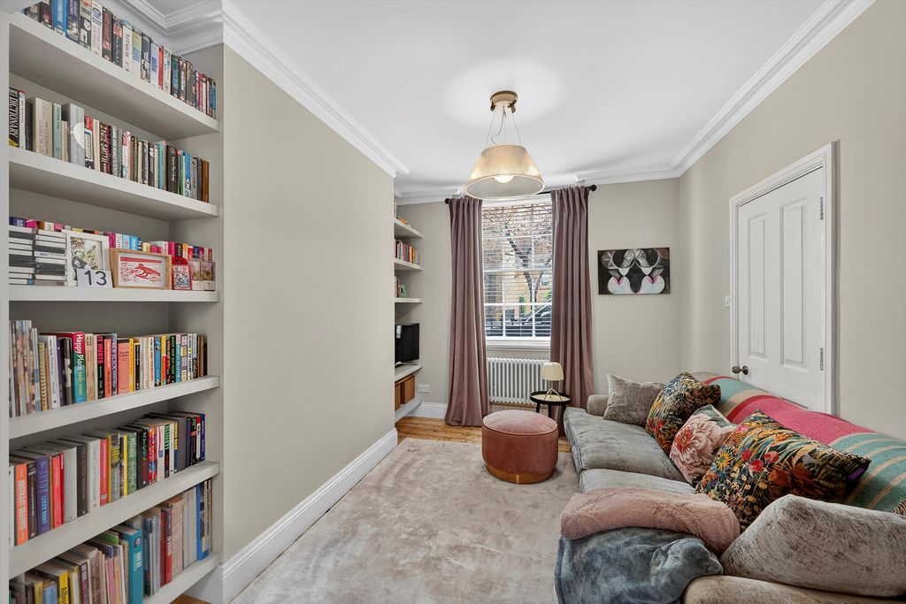 Property photo 2 of 15 Image