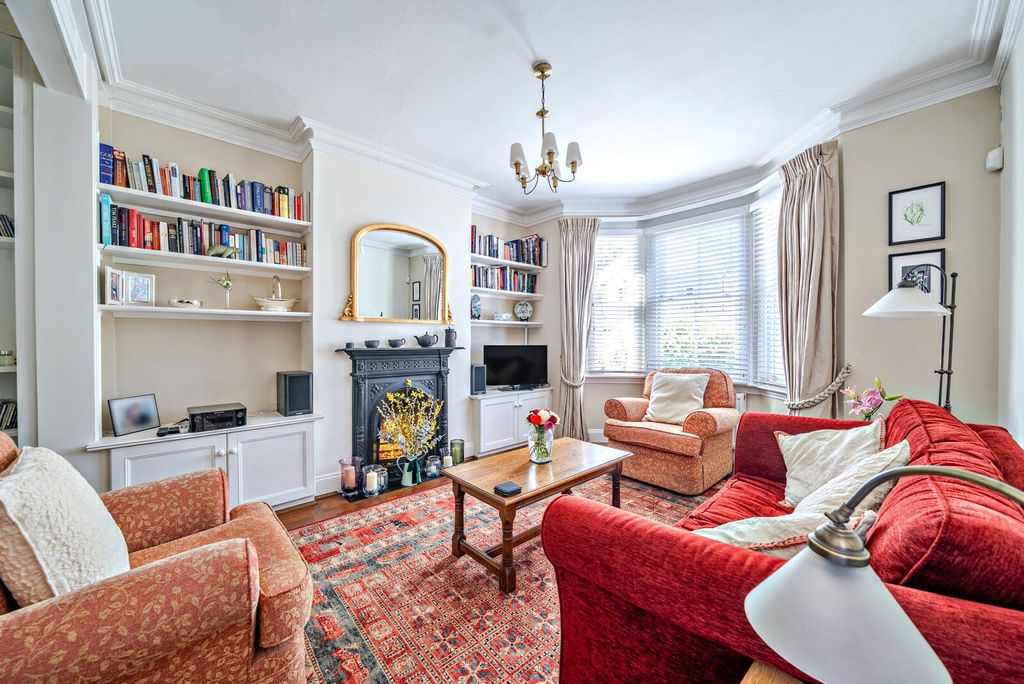 Property photo 2 of 13 Picture No. 15