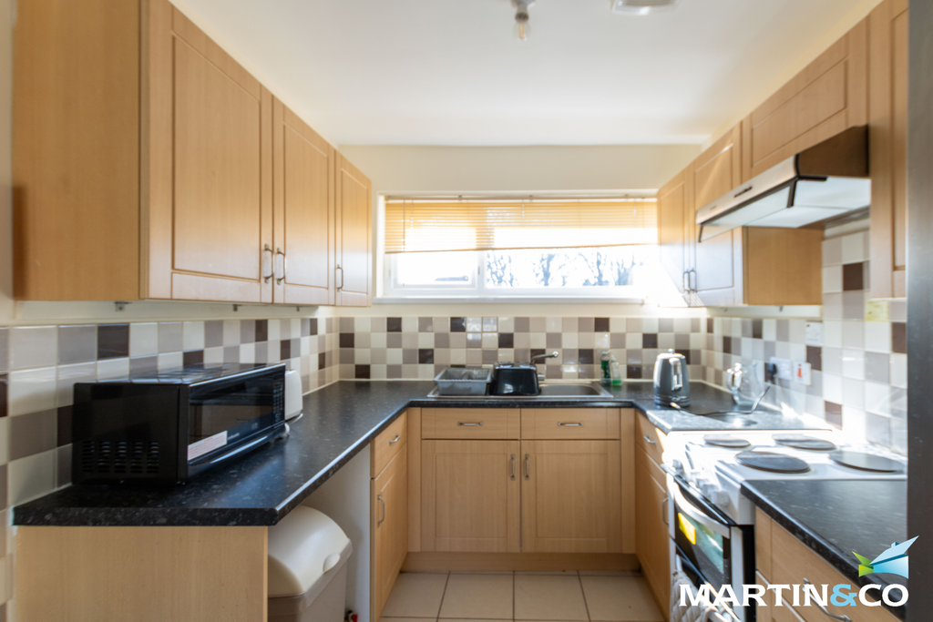 Property photo 2 of 11 Picture9