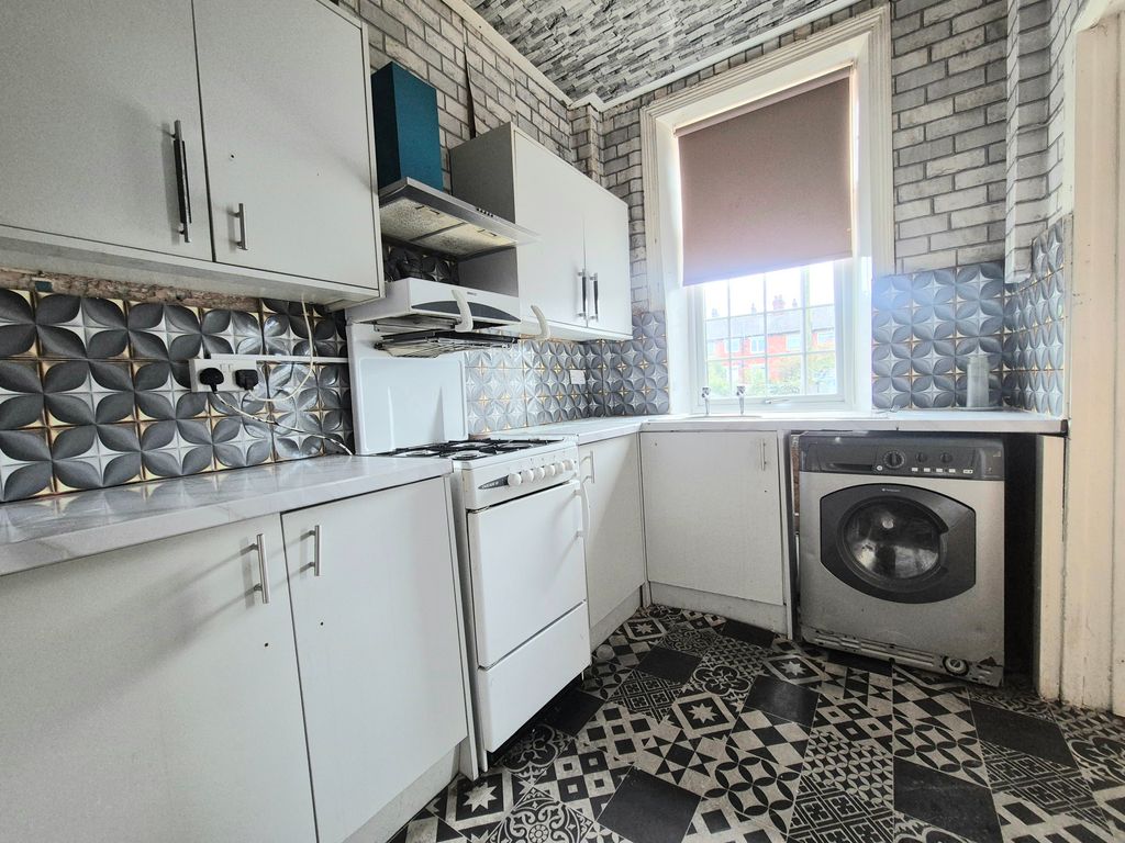 Property photo 2 of 7 Image